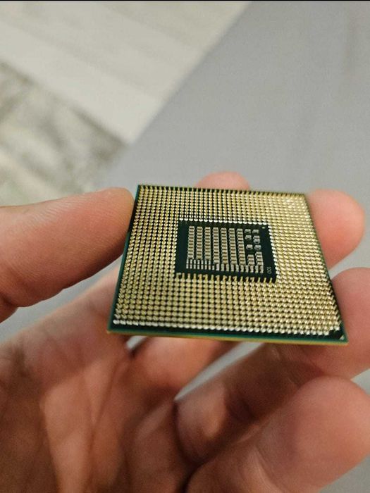 Procesor laptop Intel Core i5-2520M 3.2GHz