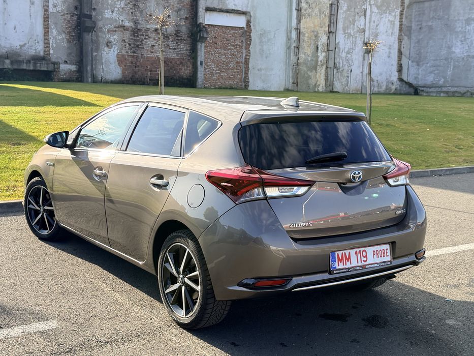Toyota Auris 1.8 Hybrid