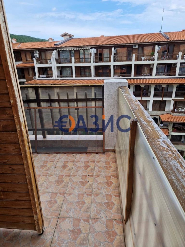 Продава се Четиристаен апартамент в Свети Влас - 160 кв.м за 1863 €/кв.м - Снимка #6