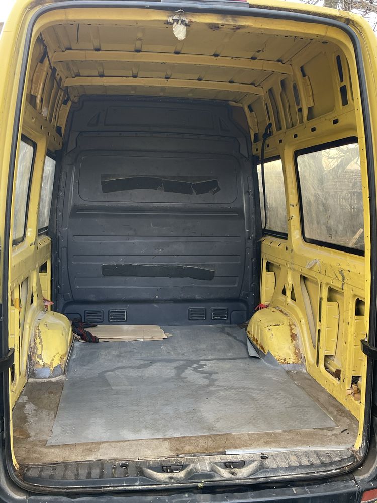 VW Crafter 2.5 TDI MAXI