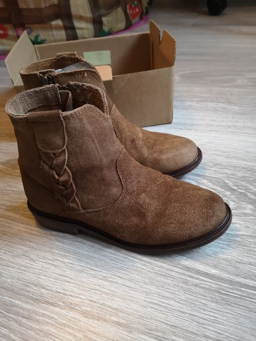 Ghete Mango, mar 30, 19 cm interior, piele intoarsa, stare f buna