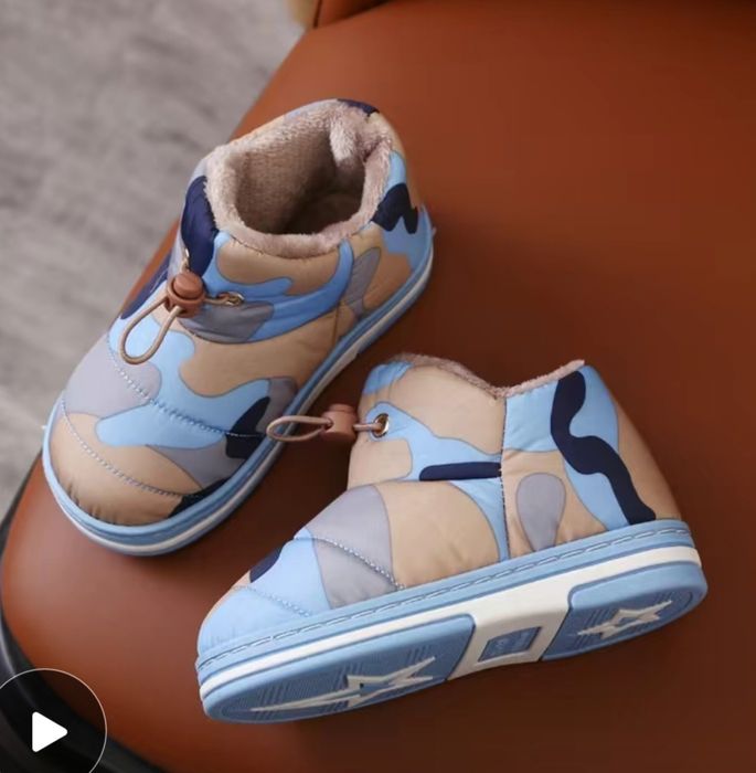 Продам, новые, размер 24-25