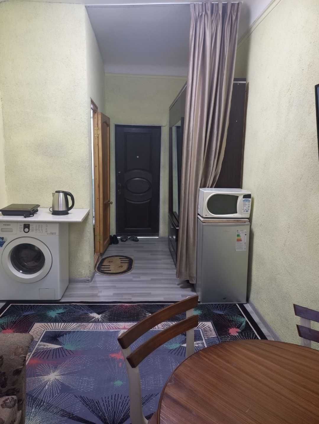 Yakkasaroy bobir kocha, askiya bozor