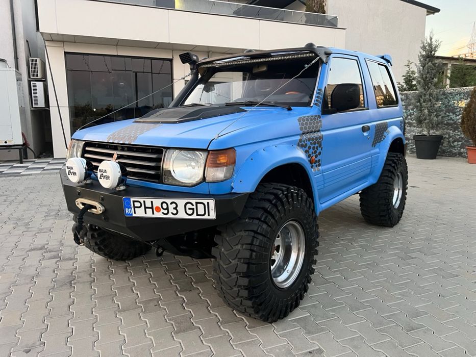 Mitsubishi Pajero 4x4 MK2