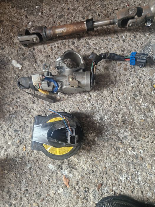 De vanzare coloana de directie Kia Ceed an 2008 in perfectă stare.