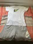 Тениска и шорти на nike