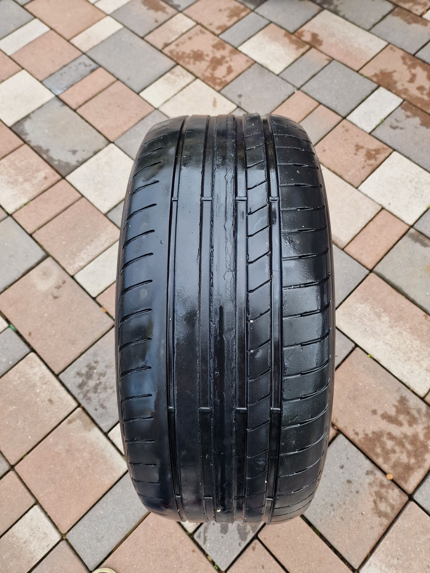 245/40/19 Goodyear Eagle F1 RSC vara