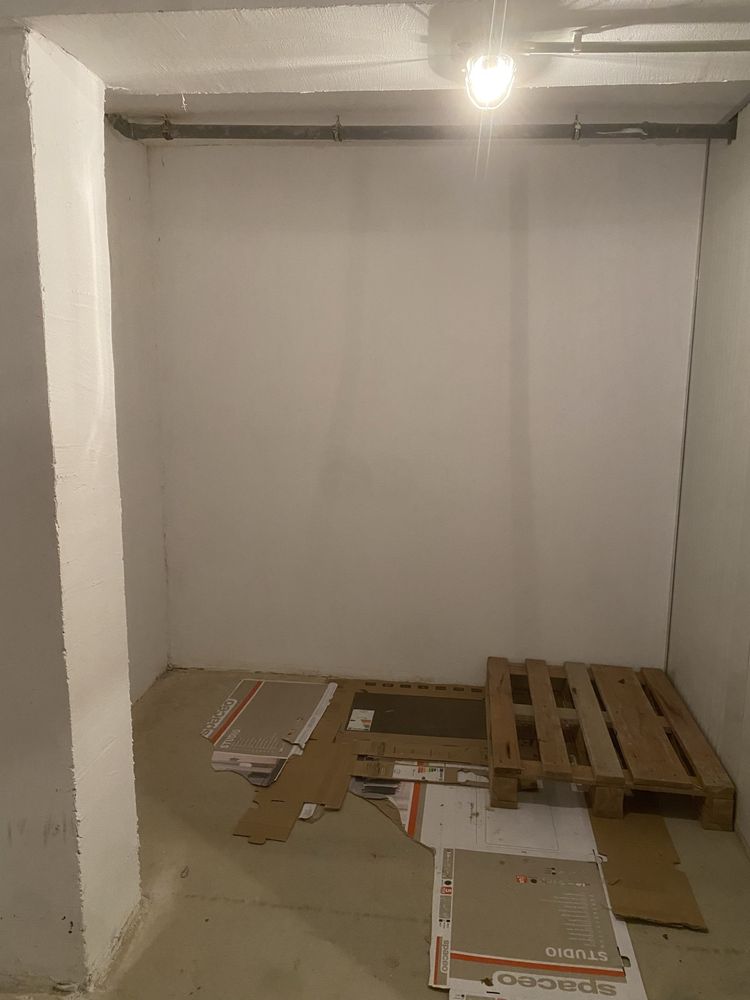 Vand boxa spatiu depozitare complex Palladium Residence 10 mp