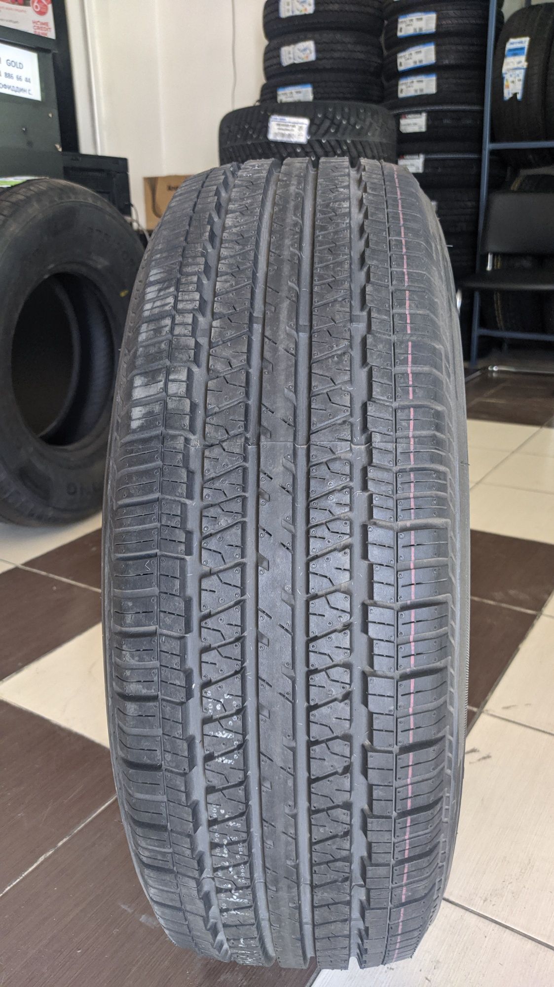 235/70R16 Triangle