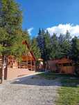 Inchiriez cabane cu ciubar pentru 12 persoane