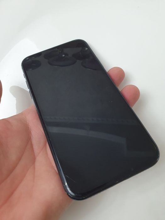 IPhone XR обмен есть