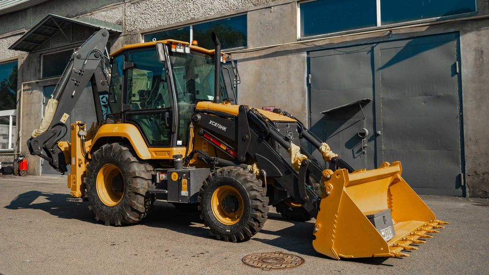 Экскаватор-погрузчик XCMG Модель XC870HK