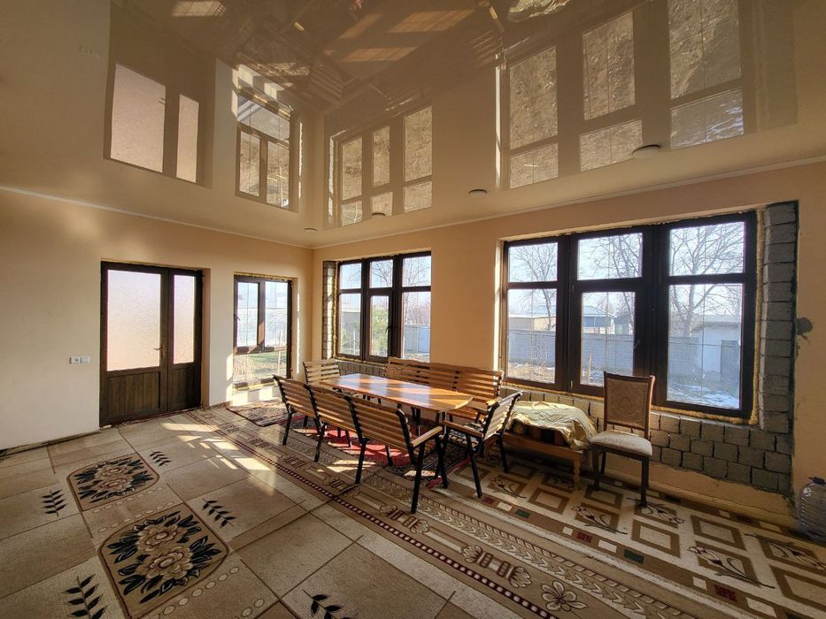 Uy sotiladi 10sotix yangi yulda