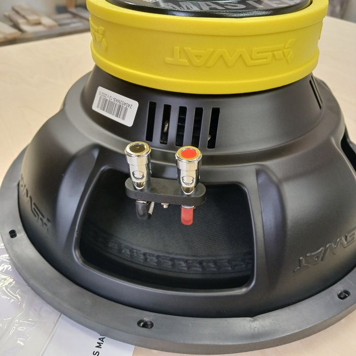 Продам сабвуфер(самбуфер,sambufer) SWAT Mas12