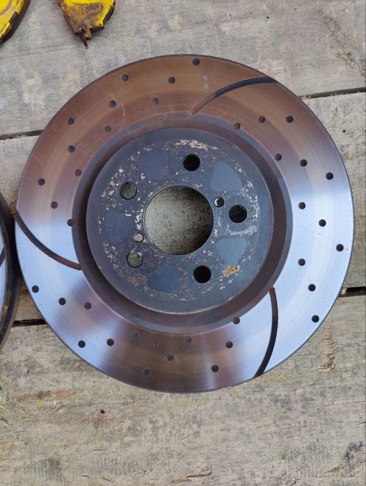 Преден спирачен комплект – EBC PD13K Kit Yellowstuff Sport Brake Pads