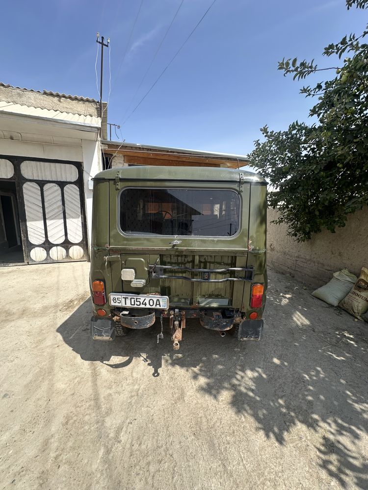 Uaz 2006 yil ishlab chiqarilgan srochna sotiladi