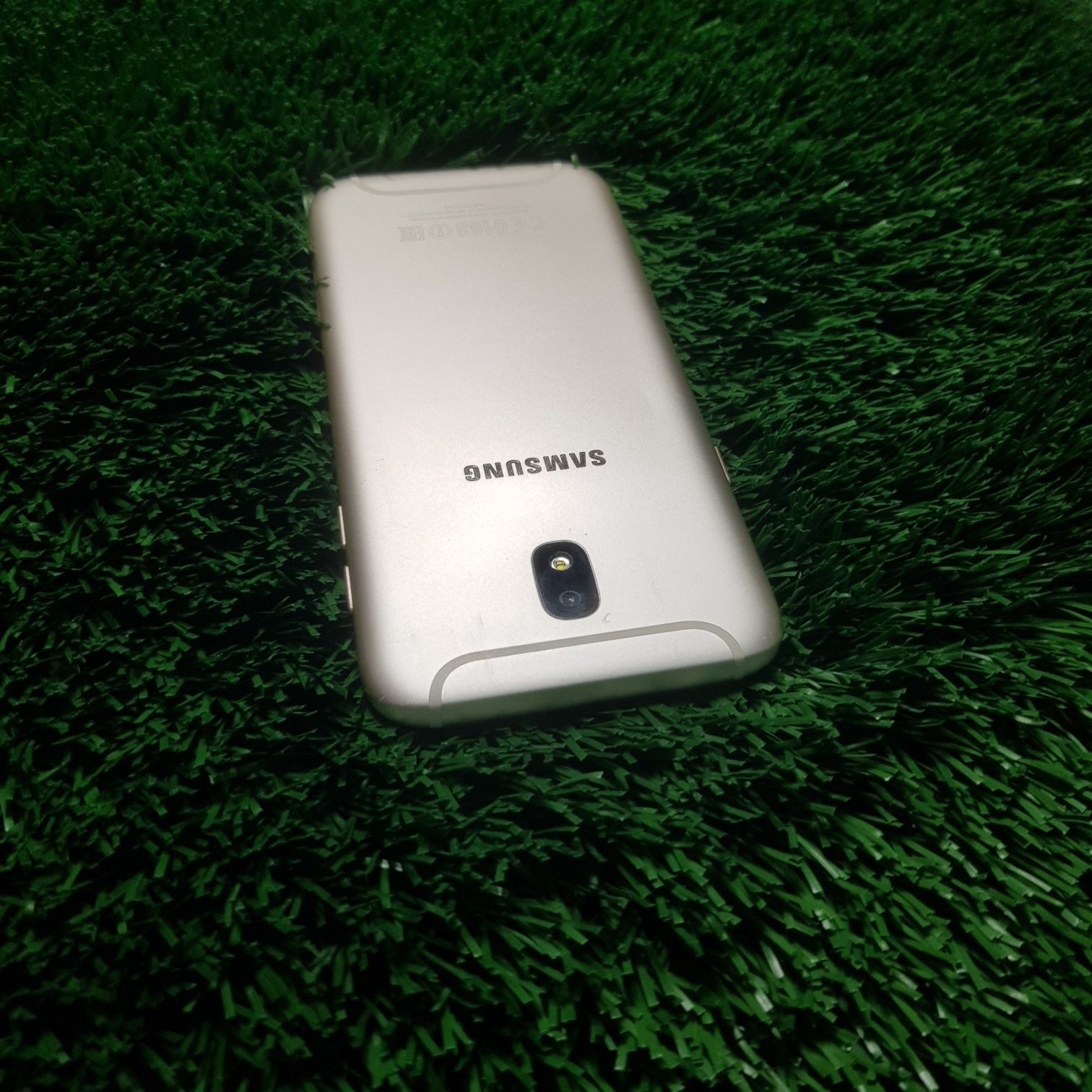 Samsung galaxy j7