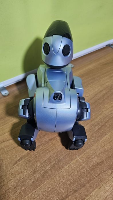 Robot câine Sony aibo ers-210