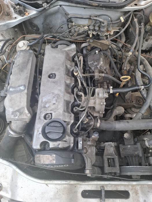Vând motor+cutie de viteza de audi a6 quatro.