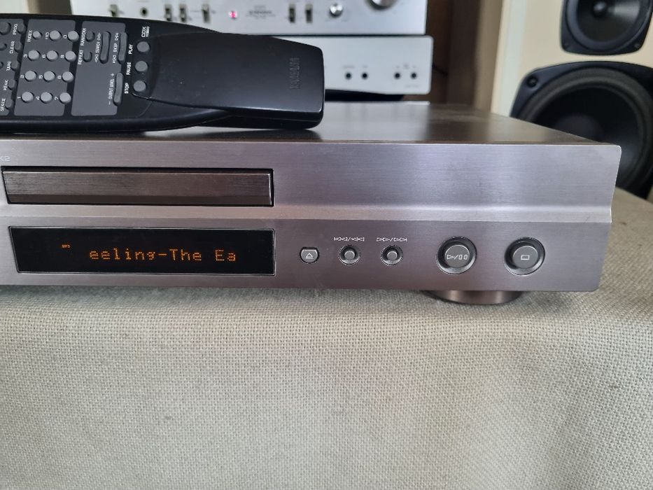 Cd Player Yamaha CDX 397 MK II. CDM, MP3, CD-R Audio, etc. Impecabil.