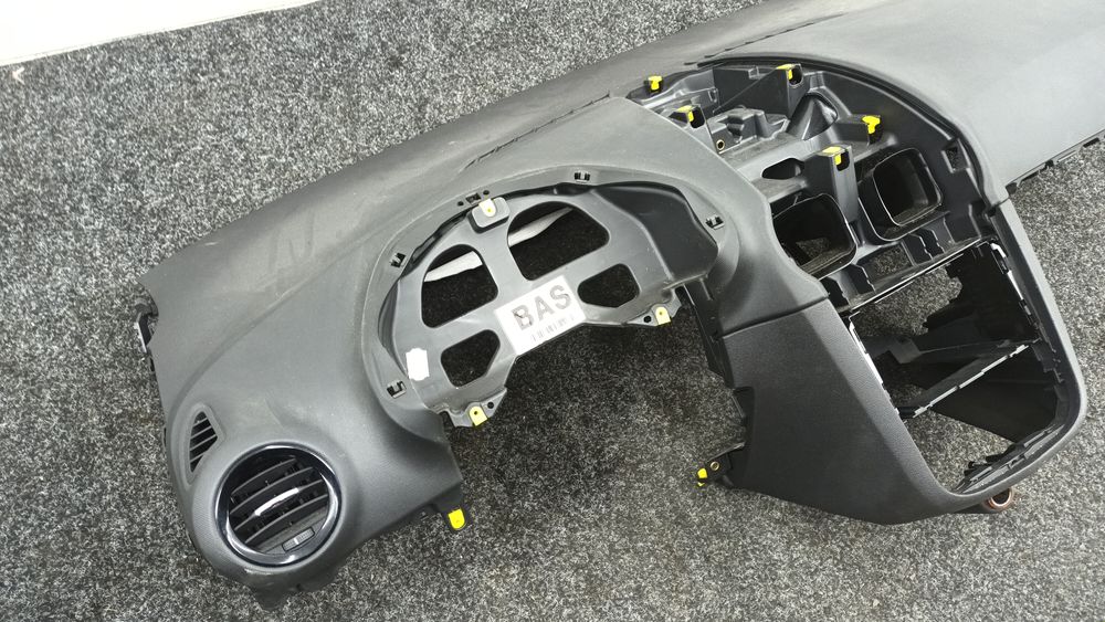 Dezmembrez Plansa bord de pe Opel CORSA D 2006-2014