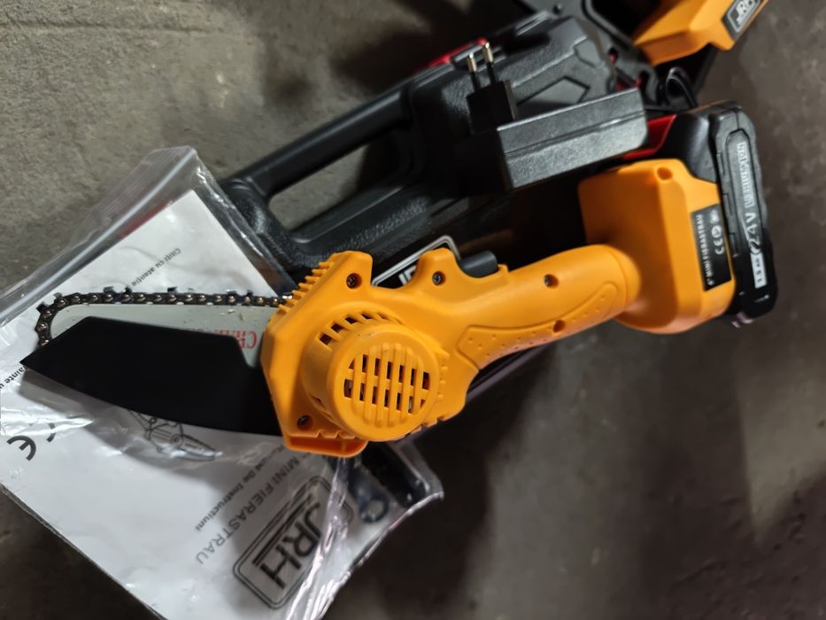 Mini drujba ,lama 10cm,ideala pt pomi fructiferi.