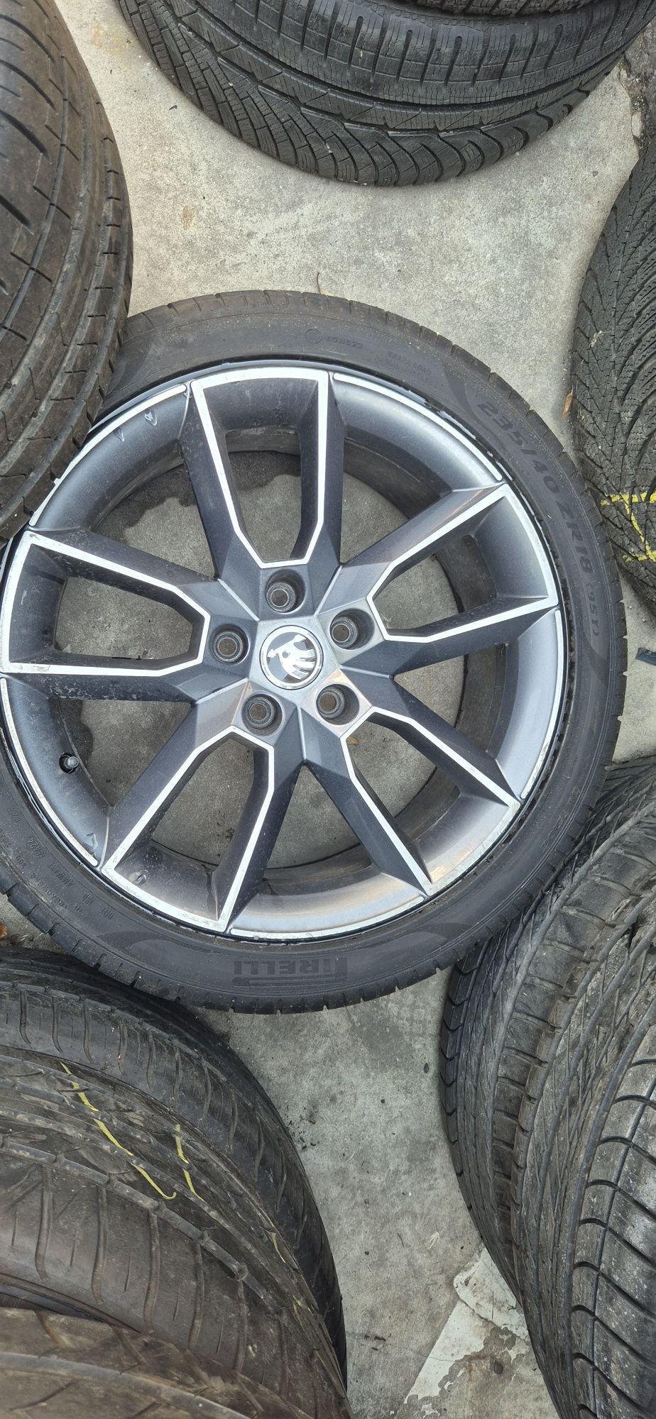 Джанти с нови гуми Skoda Octavia 5x112/7.5Jx18