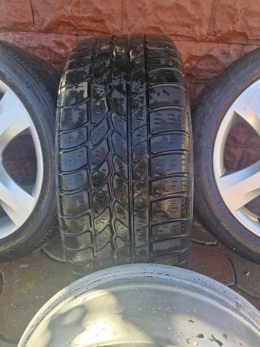 Jante bmw  205 50  R17