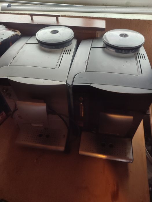 Aparat cafea cu râșniță