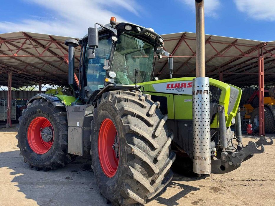 Claas Xerion 3800