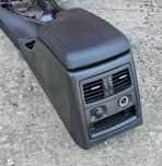 Подлакътник бмв е90 е91 е92 барче bmw 320 330д 325д 335