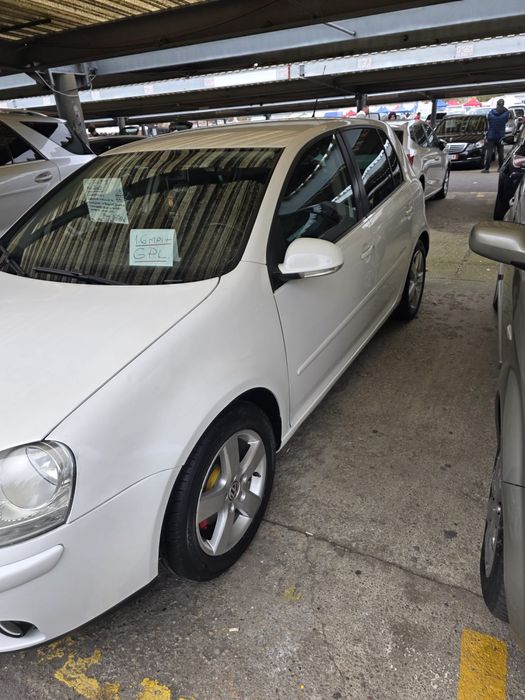 Volkswagen Golf 5 Benzina+GPL