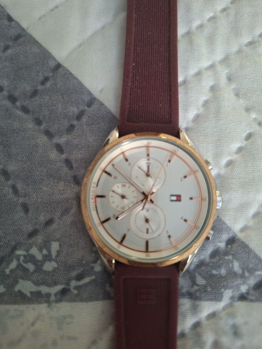 Дамски часовник Tommy Hilfiger