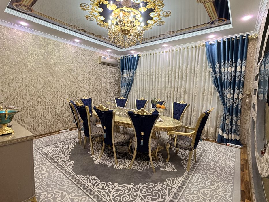 4 xonali kv sotiladi