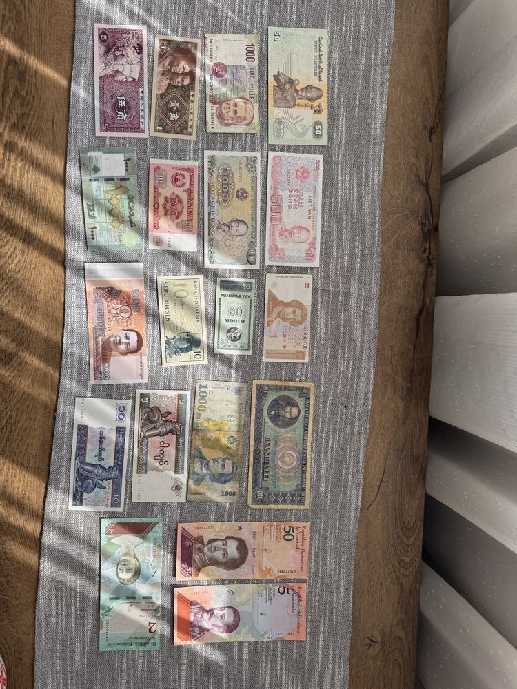 Lot 19 bancnote UNC si circulate