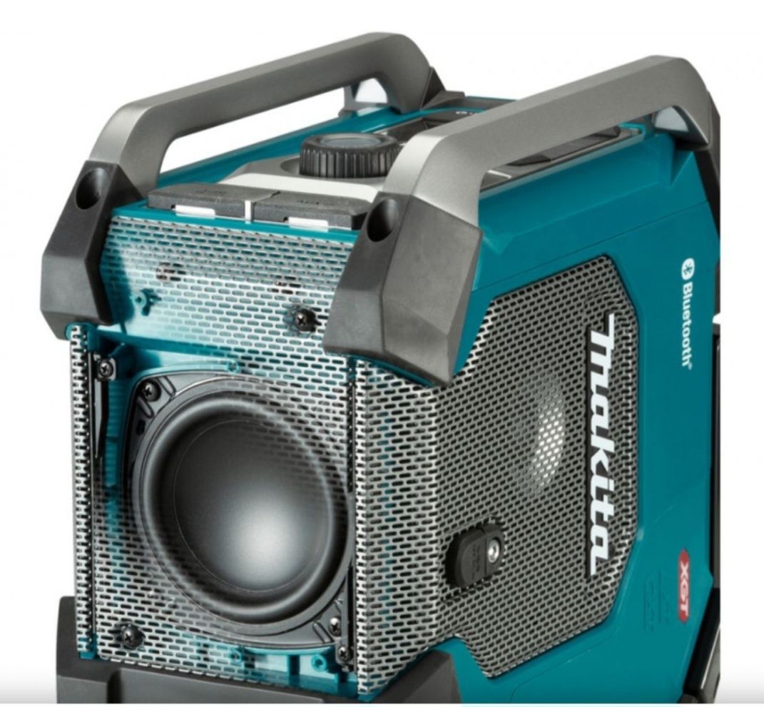 ПРОМОЦИЯ.Makita MR006GZ Bluetooth радио за строителна площадка