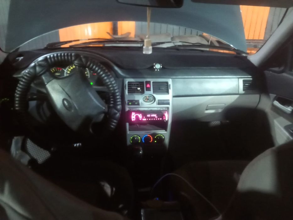 Продам приора газ бензин