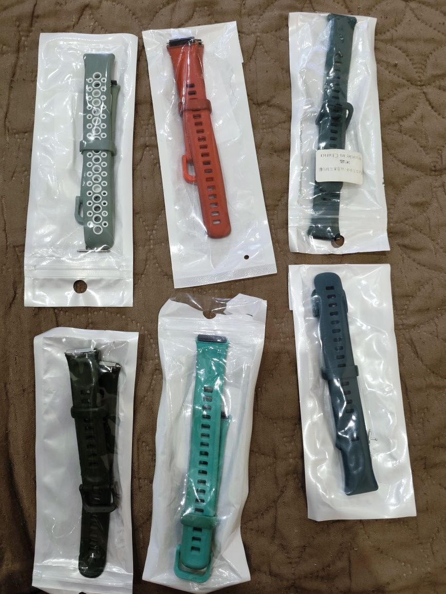 Фитнес гривна Huawei Band 7