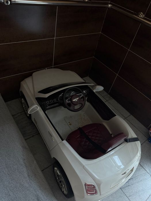 детская машинка бентли