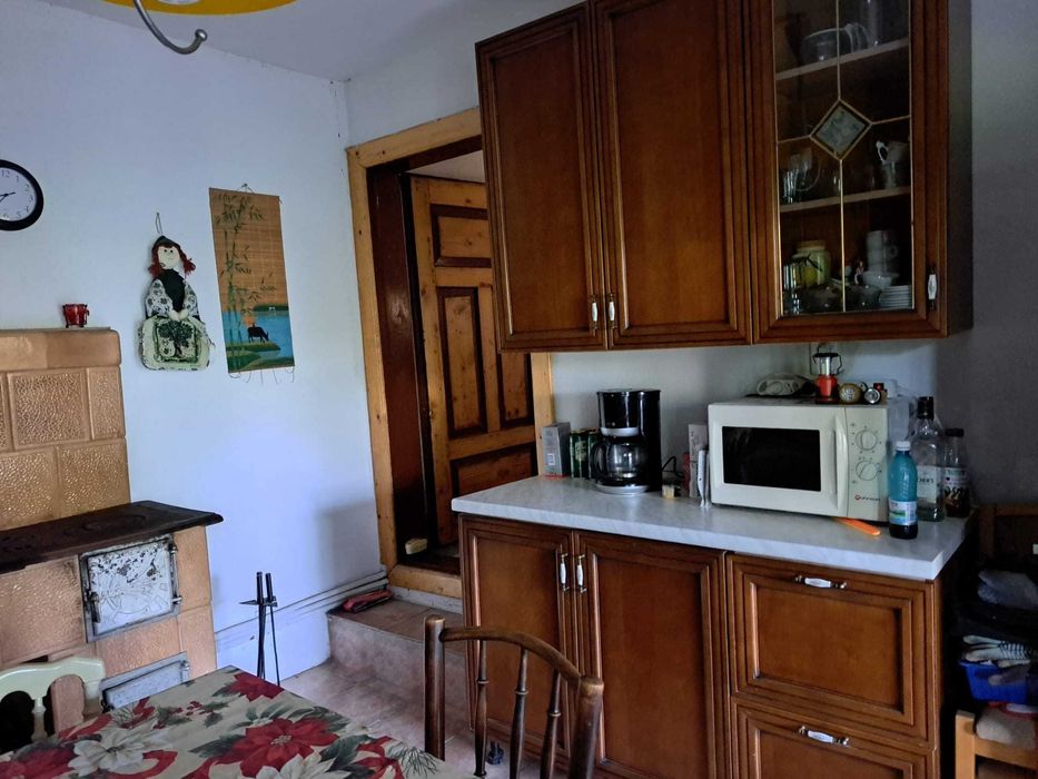 Casa cu livada + teren 5000 mp langa Tg. Secuiesc