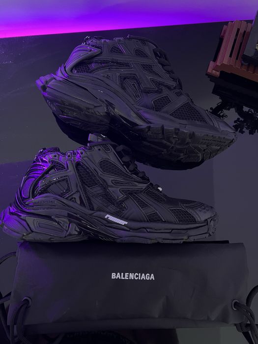 Balenciaga runner