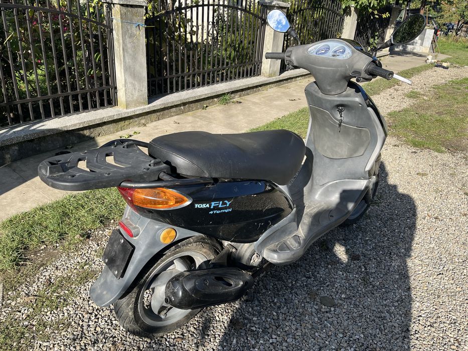 Vand scuter piaggio fly 50cc
