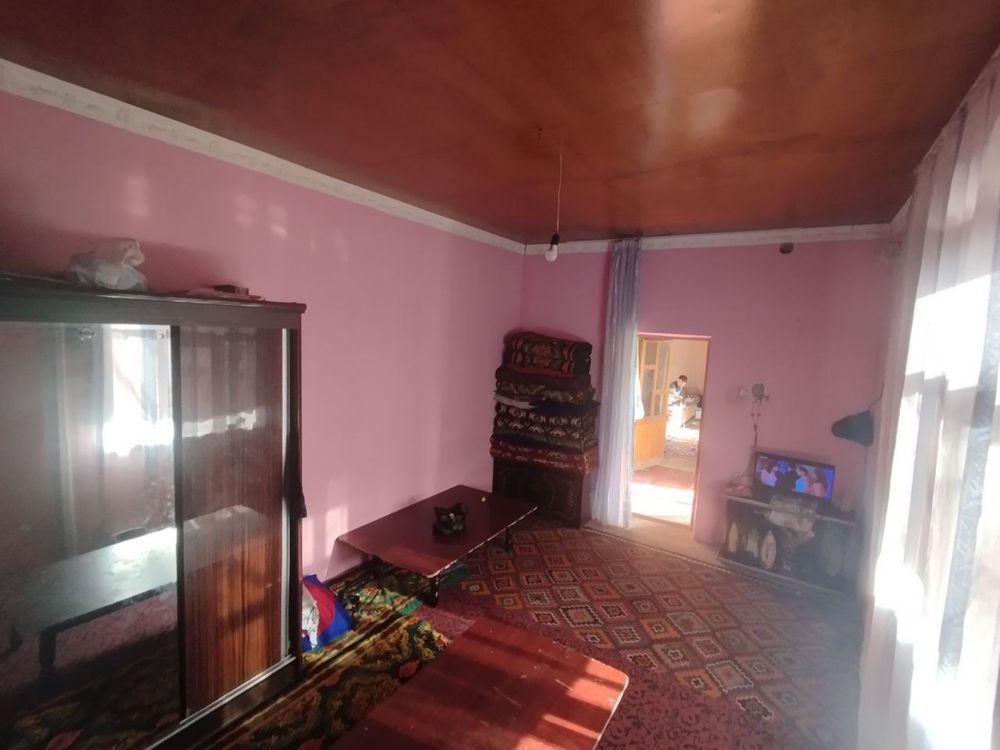 Qarshi Sharhi Otchopar Bunyodkor MFY 2 Xonali xovli  sotiladi