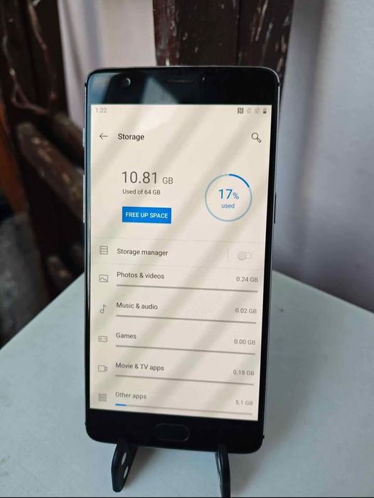 Телефон One plus 3