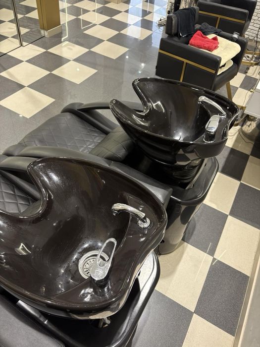 Фризьорски мивки