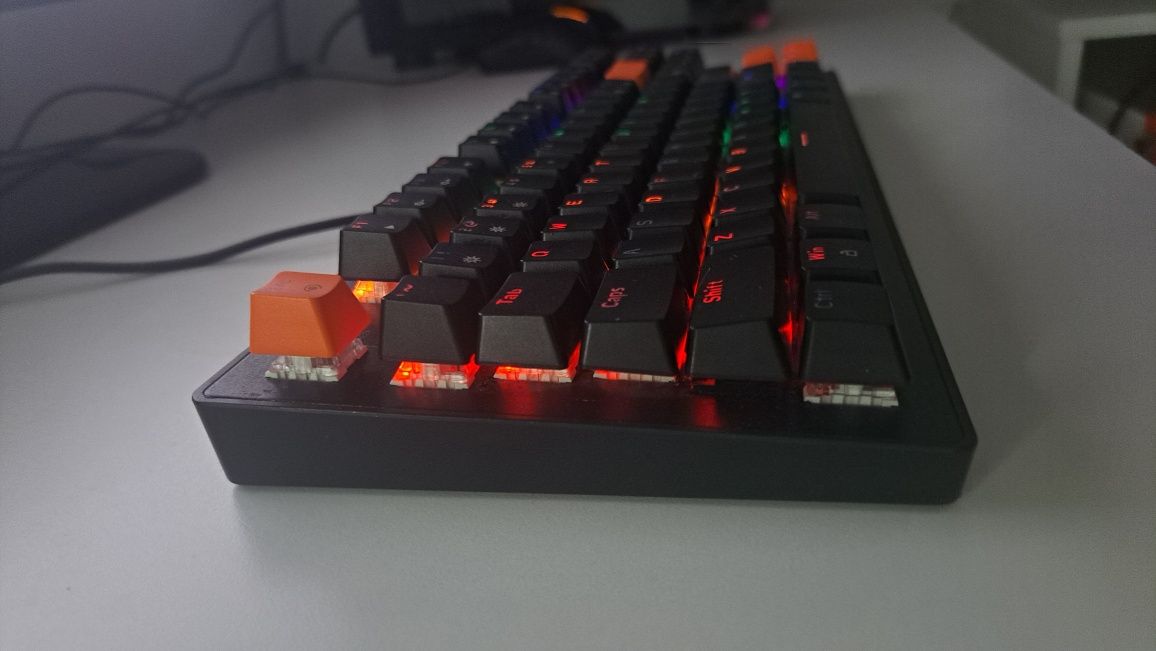 Tastatură Gaming KG901C TKL mechanical gaming keyboard