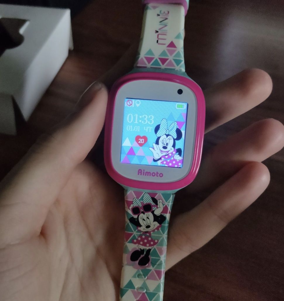 Смарт-часы Кнопка Жизни Aimoto Disney, Минни Маус с GPS трекером