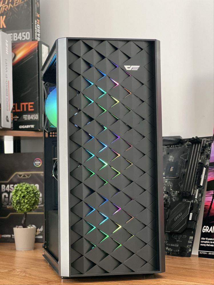 Настолен компютър Ryzen 2600, 16GB RAM, GTX 1070