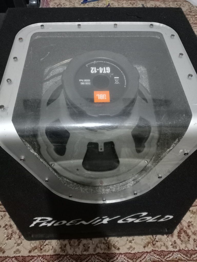 JBL.GT4-12.250W.RMS.1000W.Peak