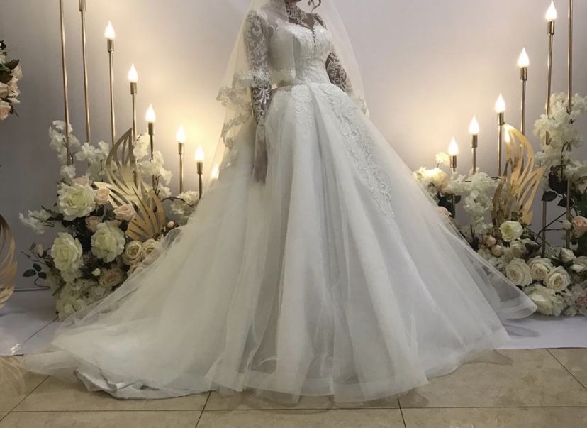 Продам свадебное платье